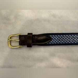 VINEYARD VINES Sz 26 shep & Ian whale navy belt youth boys